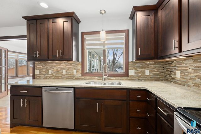 4500 S Tomar Rd Road, Sioux Falls, SD 57105