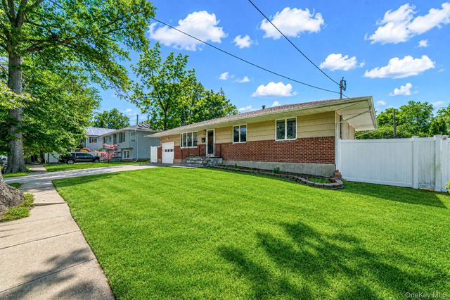156 Wicks Road, Commack, NY 11725