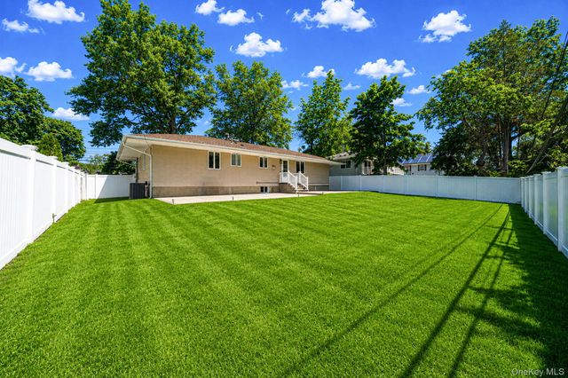 156 Wicks Road, Commack, NY 11725