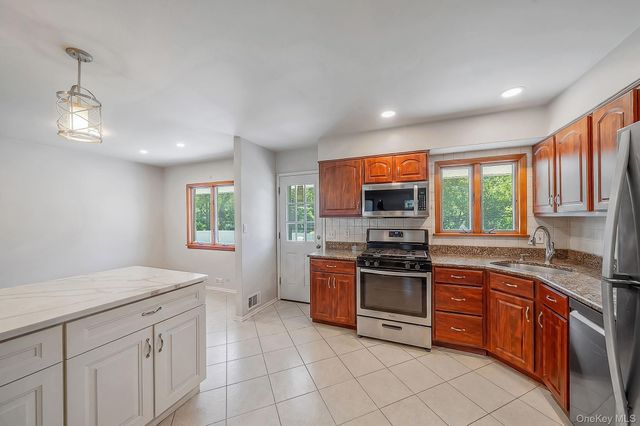 156 Wicks Road, Commack, NY 11725
