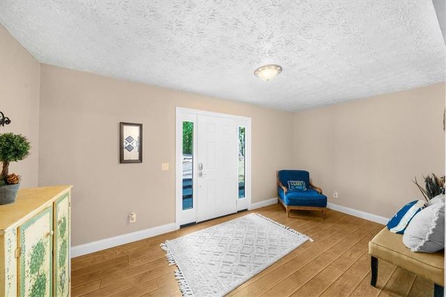 9670 Lee Circle, Gainesville, GA 30506