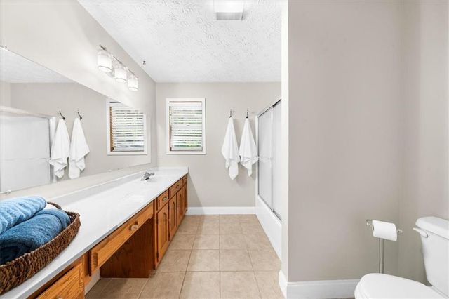 9670 Lee Circle, Gainesville, GA 30506