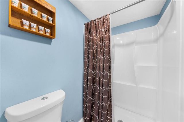 9670 Lee Circle, Gainesville, GA 30506