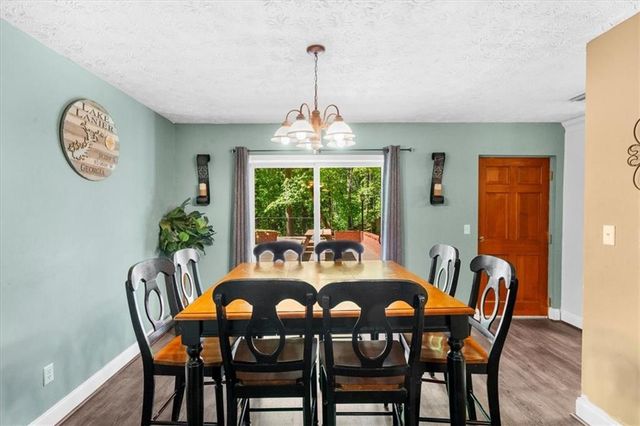 9670 Lee Circle, Gainesville, GA 30506