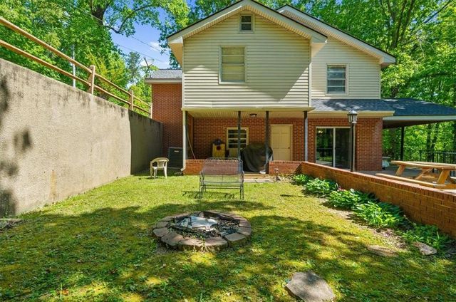9670 Lee Circle, Gainesville, GA 30506