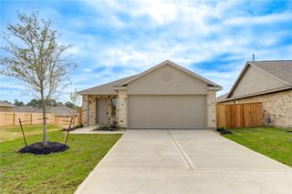 617 Roaring Falls Drive, Willis, TX 77378