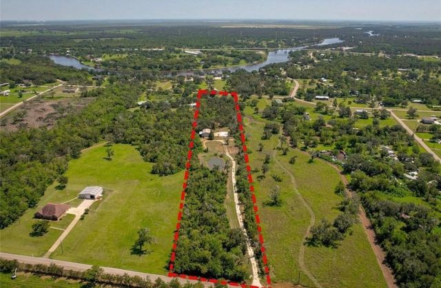 5031 County Road 819, Brazoria, TX 77422