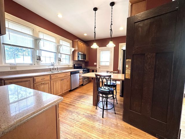 1132 Marquette Street, Lasalle, IL 61301