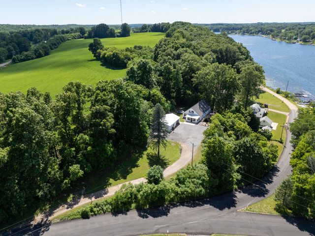 6973 Ackers Point Drive, Hope Twp, MI 49046