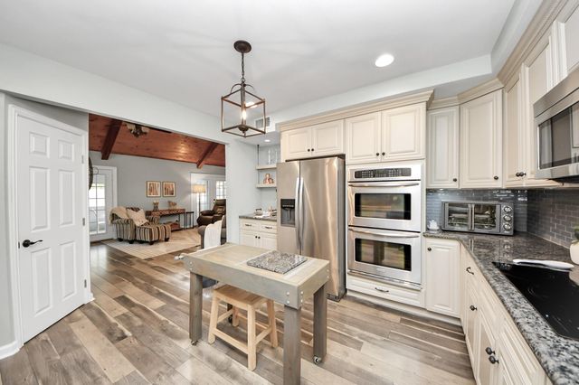 15235 Capitol Hill Road, Montgomery, TX 77316