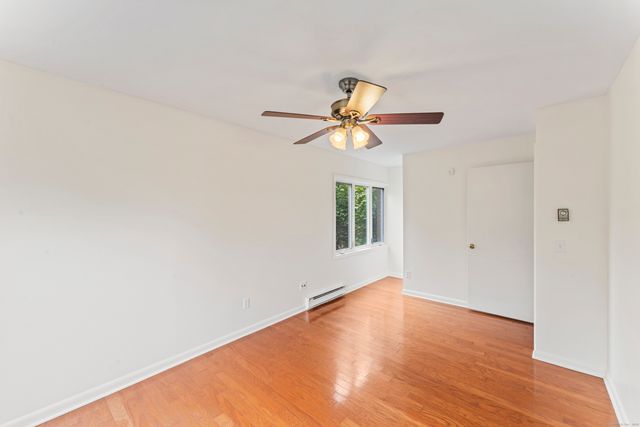 120 Wooster Street APT V, New Haven, CT 06511