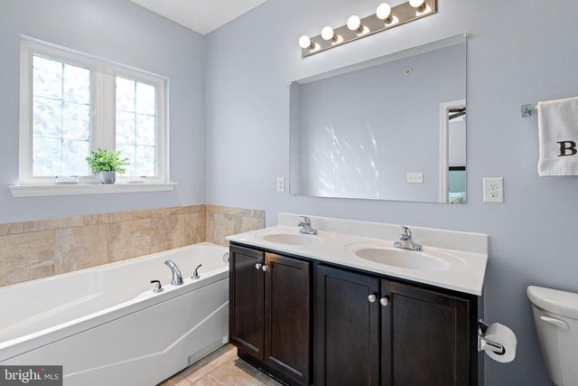 1347 PARISH AVE, Claymont, DE 19703
