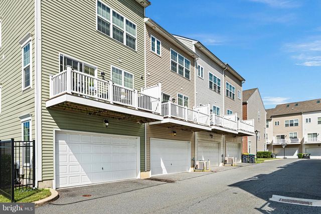 1347 PARISH AVE, Claymont, DE 19703