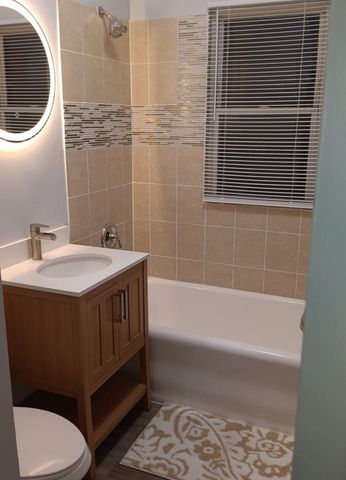 11531 S Stewart Avenue, Chicago, IL 60628