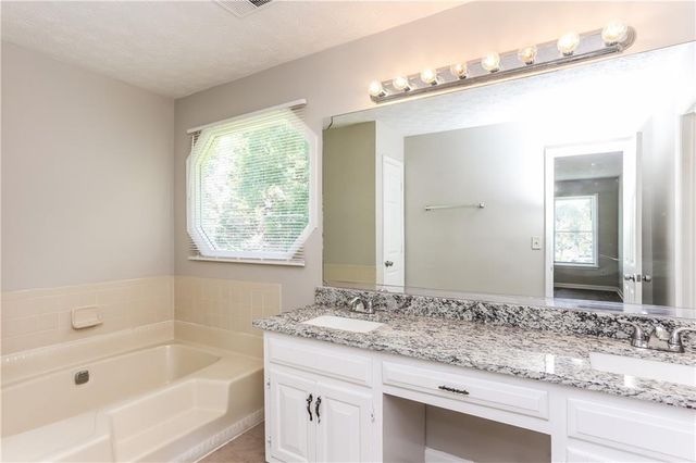 3030 Hampton Ridge Way, Snellville, GA 30078