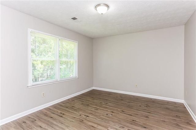 3030 Hampton Ridge Way, Snellville, GA 30078