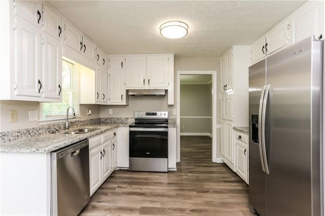 3030 Hampton Ridge Way, Snellville, GA 30078
