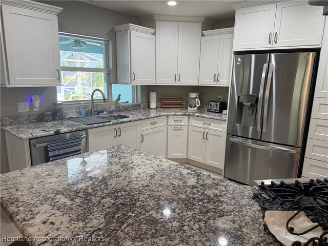 9126 Placid Lakes Boulevard, Lake Placid, FL 33852