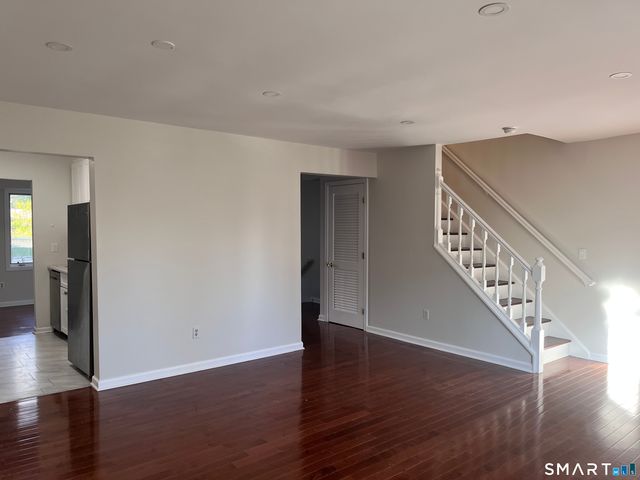 2700 Bedford Street O, Stamford, CT 06905