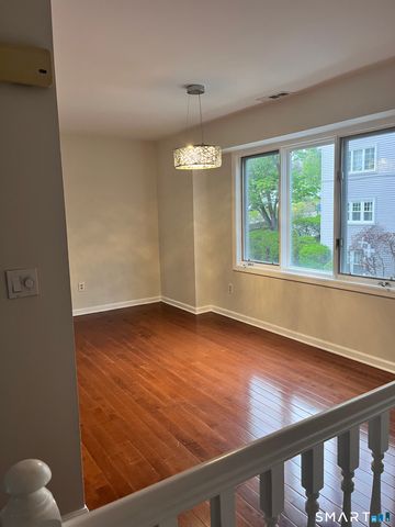 2700 Bedford Street O, Stamford, CT 06905