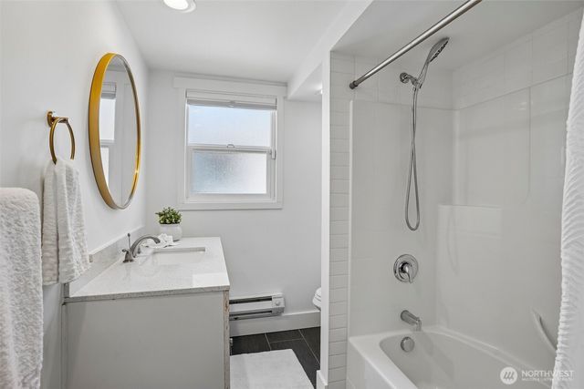 4323 15th Avenue S, Seattle, WA 98108