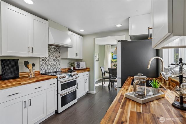 4323 15th Avenue S, Seattle, WA 98108