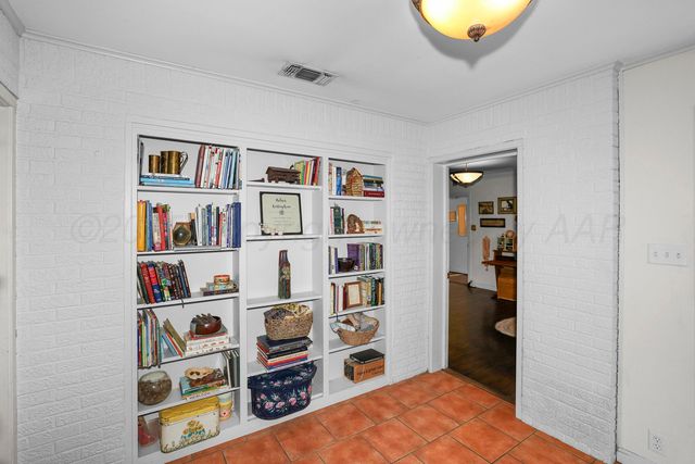 2608 PARKER Street, Amarillo, TX 79109