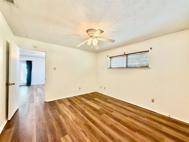 8405 Lullwater Drive, Dallas, TX 75218