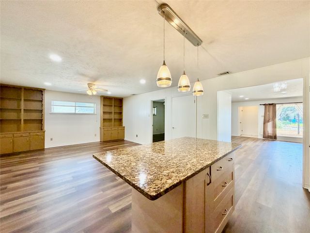 8405 Lullwater Drive, Dallas, TX 75218