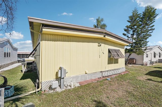 5316 53RD AVENUE E H2, Bradenton, FL 34203