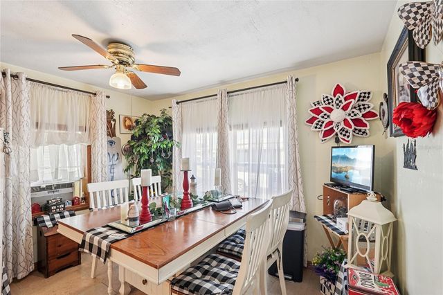 5316 53RD AVENUE E H2, Bradenton, FL 34203