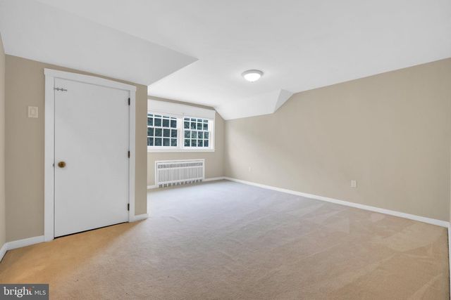 558 BROWNSVILLE RD, Sinking Spring, PA 19608