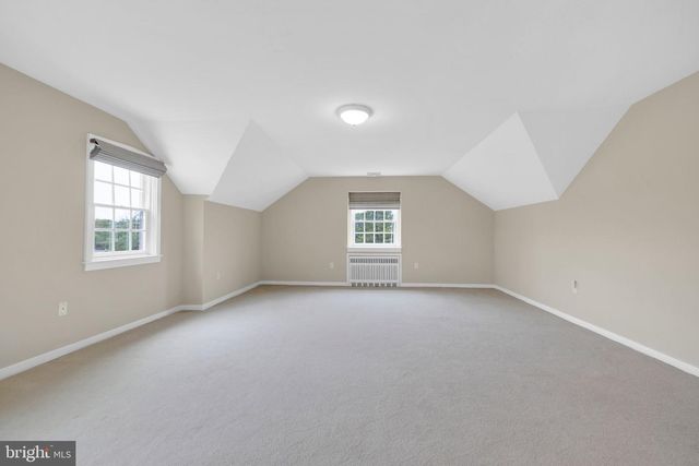 558 BROWNSVILLE RD, Sinking Spring, PA 19608