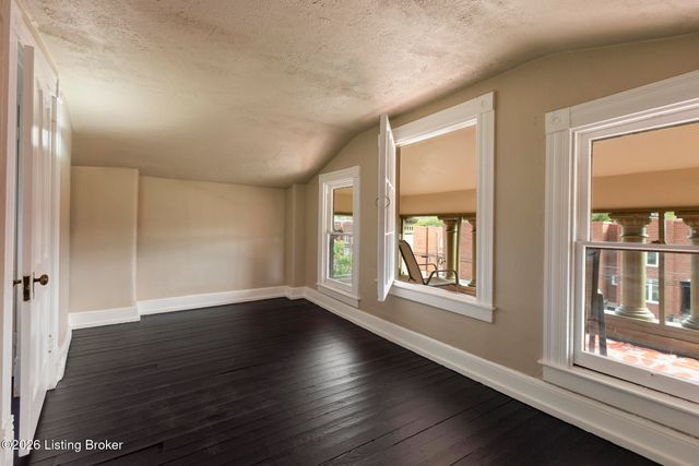 519 W Hill St, Louisville, KY 40208