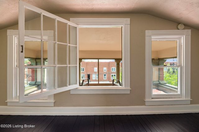 519 W Hill St, Louisville, KY 40208