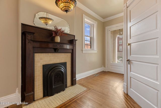 519 W Hill St, Louisville, KY 40208
