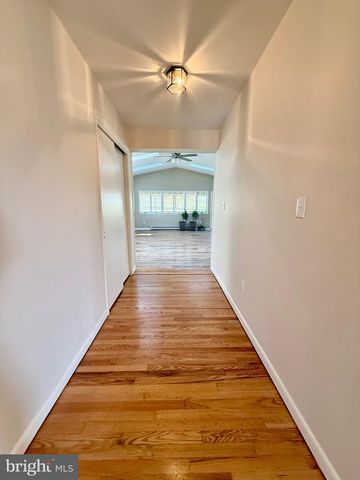623 W MAIN ST, Hummelstown, PA 17036