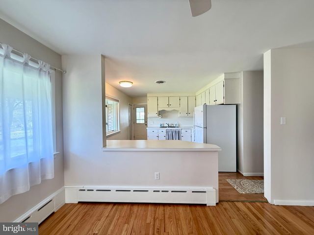 623 W MAIN ST, Hummelstown, PA 17036