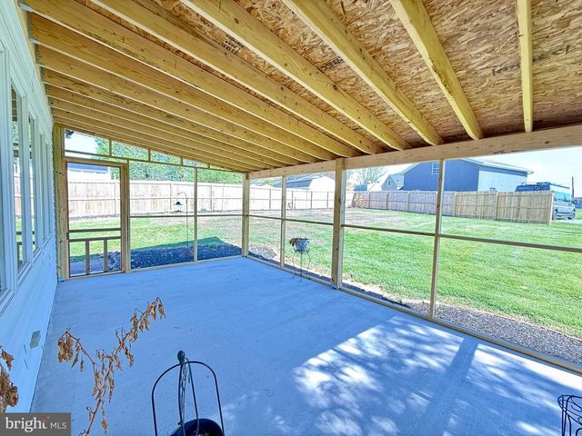 623 W MAIN ST, Hummelstown, PA 17036