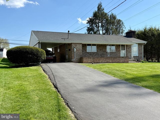 623 W MAIN ST, Hummelstown, PA 17036