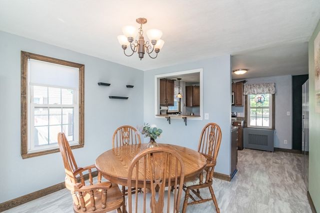 77 Lindbergh Blvd, Westfield, MA 01085