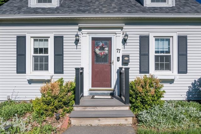 77 Lindbergh Blvd, Westfield, MA 01085