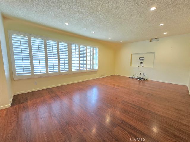 3500 W Manchester 337, Inglewood, CA 90305