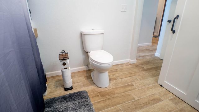 402 E 6th Street, Willow Springs, MO 65793