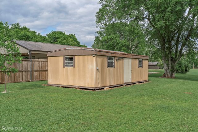 1108 Buckhall Road, Bossier City, LA 71111