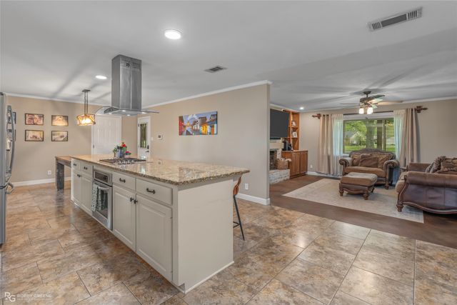 1108 Buckhall Road, Bossier City, LA 71111