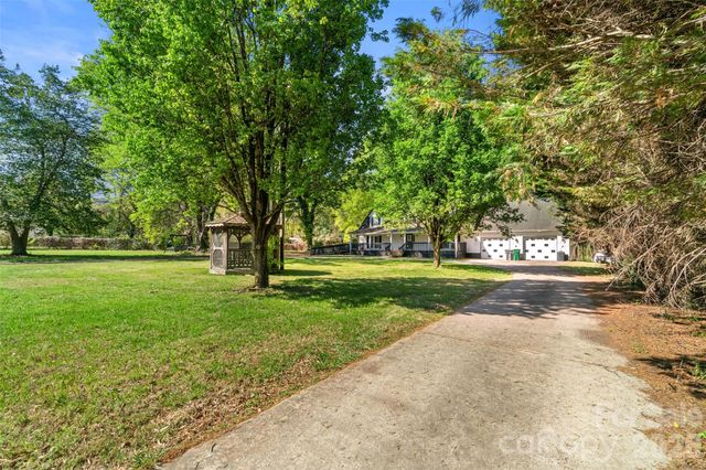 414 West Avenue, Charlotte, NC 28208