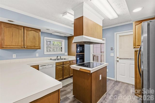 414 West Avenue, Charlotte, NC 28208