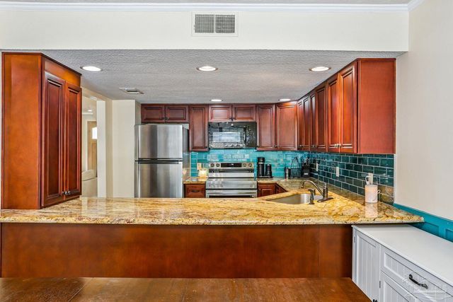 4613 Lennox Pl, Pensacola, FL 32514