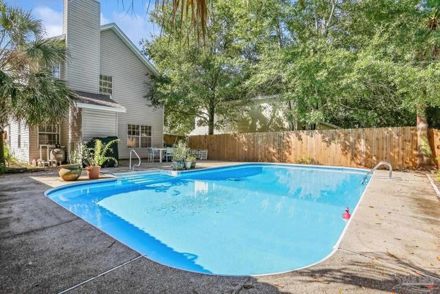4613 Lennox Pl, Pensacola, FL 32514